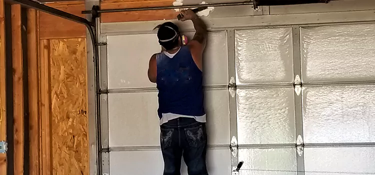 Specialized Garage Door Panel Solutions in Chambly, QC