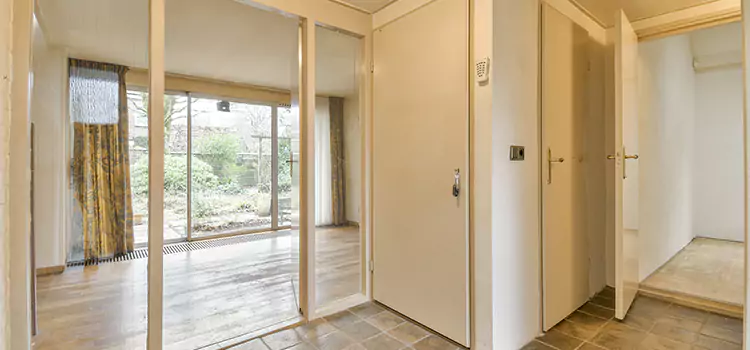 Why Choose Our Pocket Door Experts in Chambly, QC?