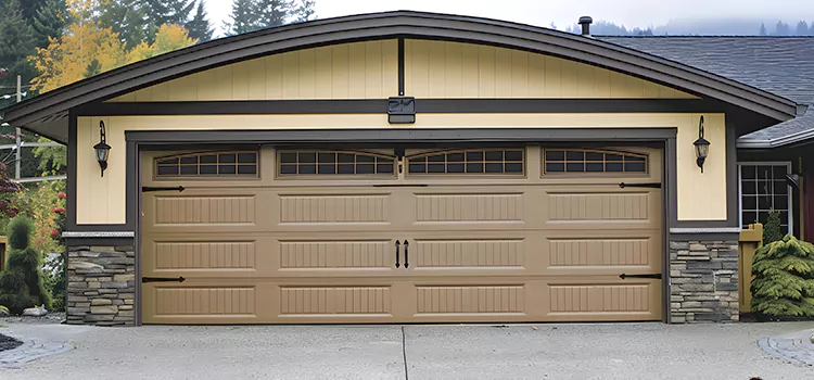 Residential Vinyl Roll Up Doors Chambly